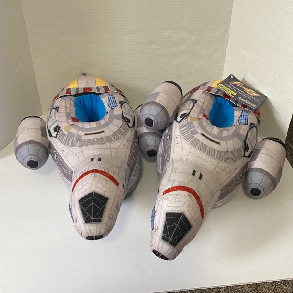 Vintage Toy Vault Entertainment Earth Firefly Serenity Oversized Slippers